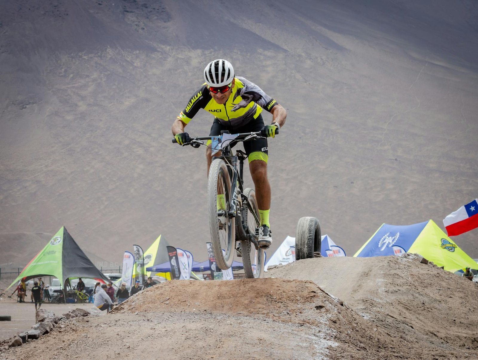 Conquering the Sands: An Epic Guide to Cycling Routes in the Namibia Desert
