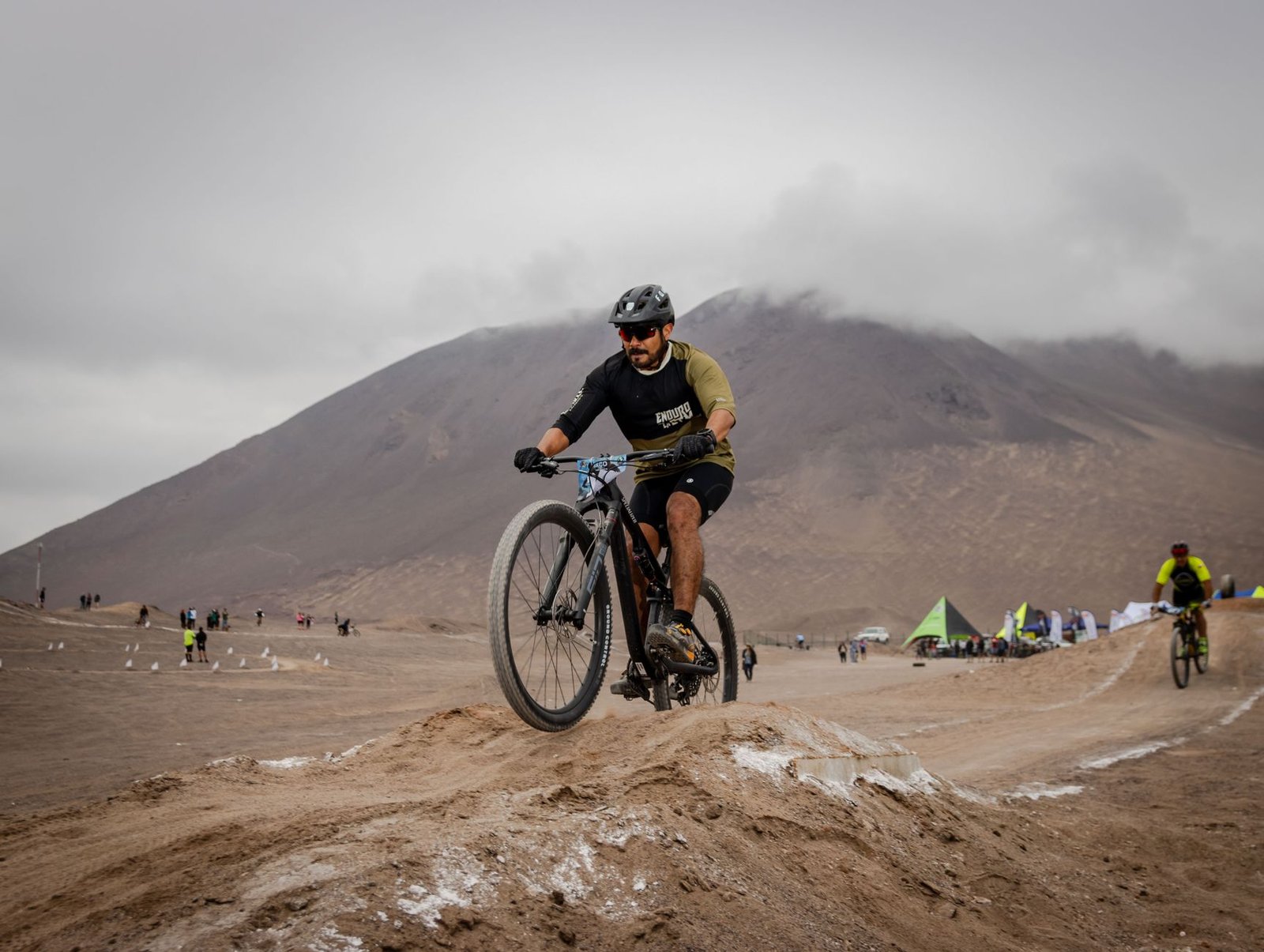 Cycling the Death Road Bolivia: An Epic Descent for Enthusiasts
